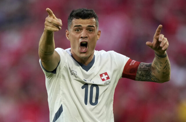 Xhaka bude líder reprezentácie Švajčiarska na MS 2026