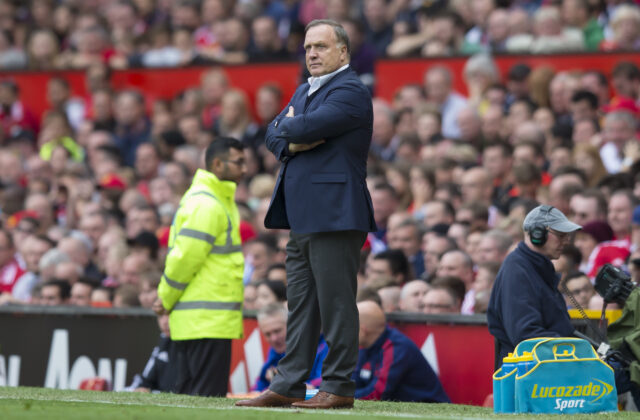 Veterán Advocaat pred MS 2026 verí