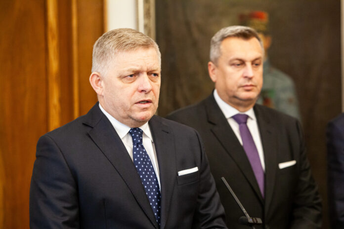Fico a Danko sa pochytili pre vstup Ukrajiny do EÚ