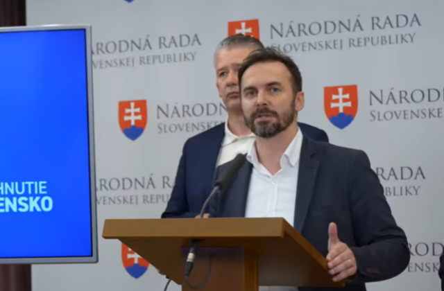 Dnes nehrozí atentát Ficovi
