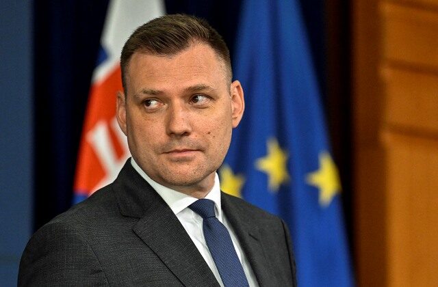 Fico odmieta rekonštrukciu vlády