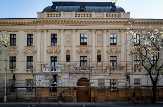 Úrad vlády sa pre konsolidáciu sťahuje do nových priestorov