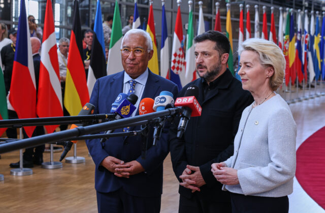 Zelenskyj žiada Európu o viac protivzdušnej obrany a rýchlejšie dodávky zbraní