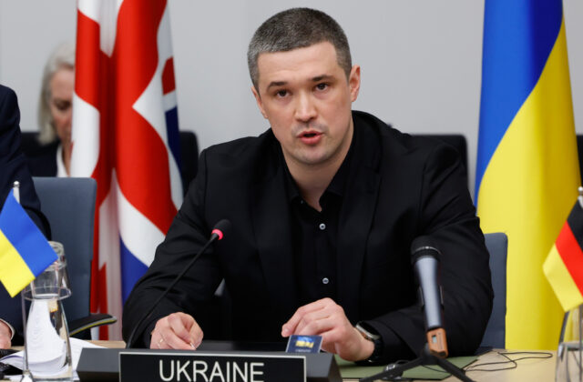 Exminister obrany: Ukrajina by mohla útočiť na Rusko vlastnými balistickými raketami ešte tento rok