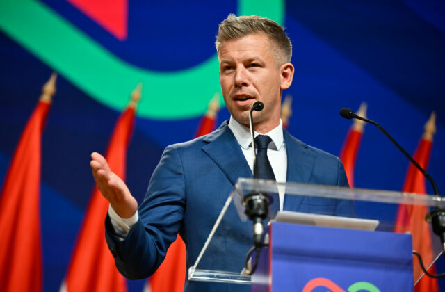 Magyar to myslí vážne s odblokovaním eurofondov