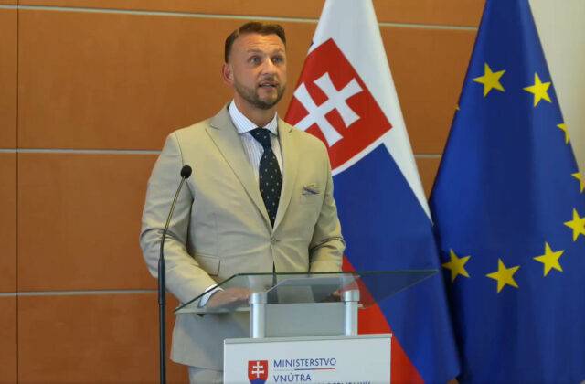 Ministerstvo Šutaja Eštoka otvorilo nové pracovisko cudzineckej polície