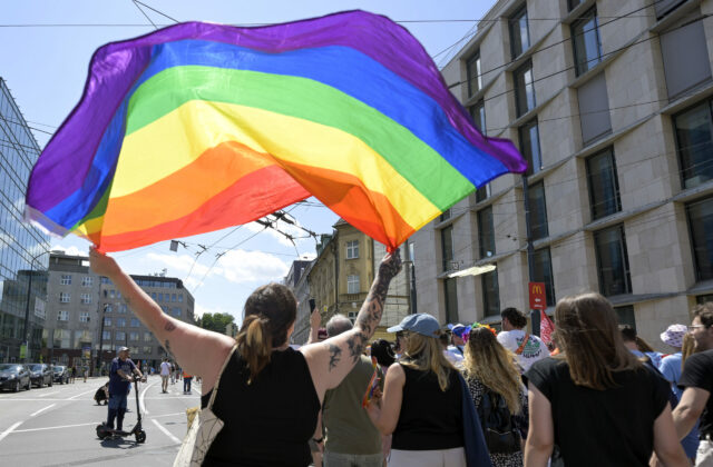 Amnesty upozorňuje