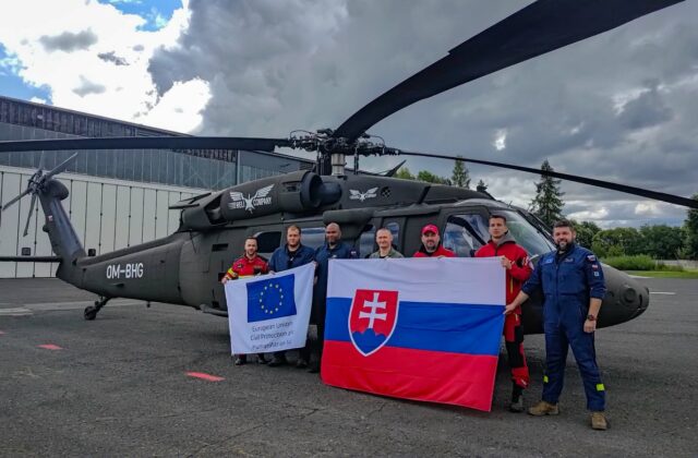 Slovenskí hasiči vyrážajú do Francúzska
