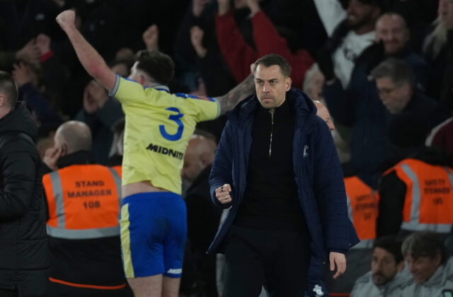 Tréner Southamptonu čelí obvineniu v rámci špionážneho škandálu
