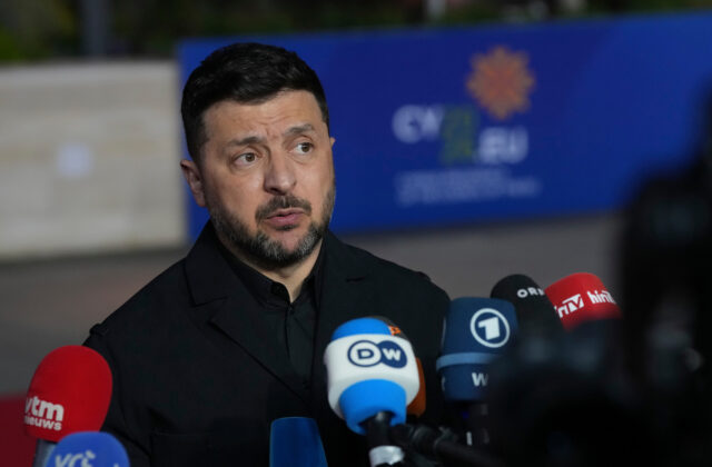 Zelenskyj mieri do Bieleho domu na rokovania s Trumpom