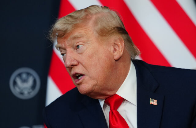 Snemovňa reprezentantov schválila rekordný obranný rozpočet USA vo výške 1