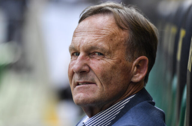 Aj viceprezident nemeckej DFB ostro kritizuje plány FIFA na predaj podielov v súťažiach