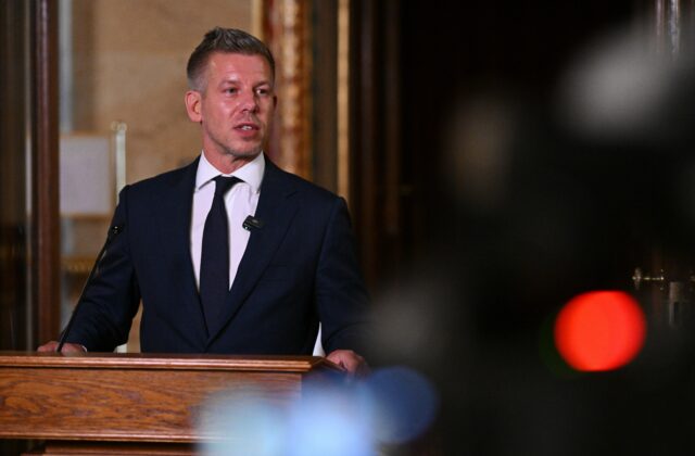 Ďalšia Orbánova opora končí. Generálny prokurátor odstúpil po tlaku zo strany novej vlády