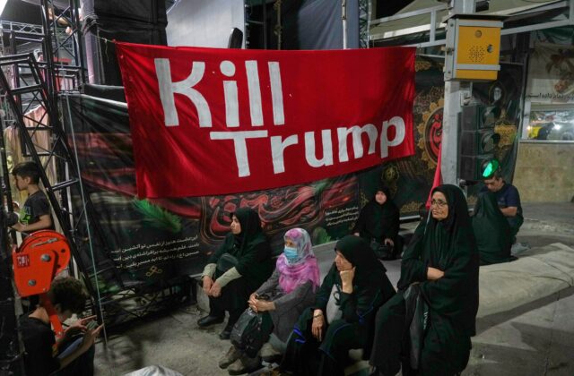 Irán hrozí rozsiahlym útokom