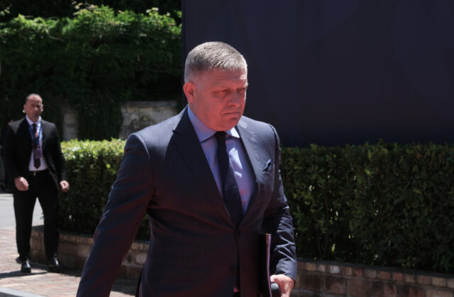 Premiér Fico sa referenda nezúčastnil
