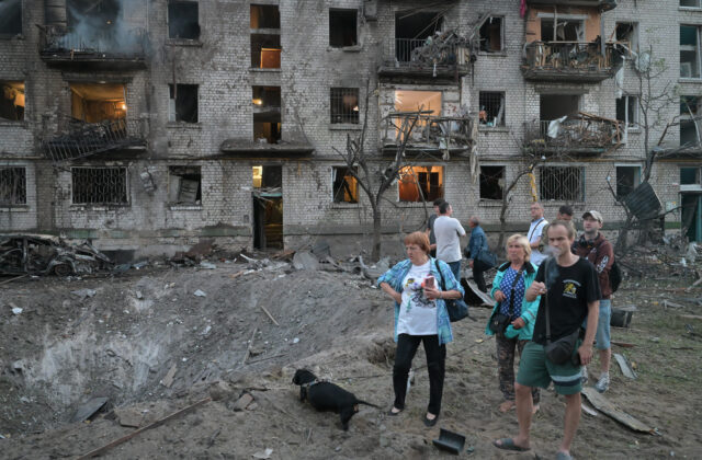 Mohutný ruský útok na Kyjev si vyžiadal najmenej osem obetí a desiatky zranených