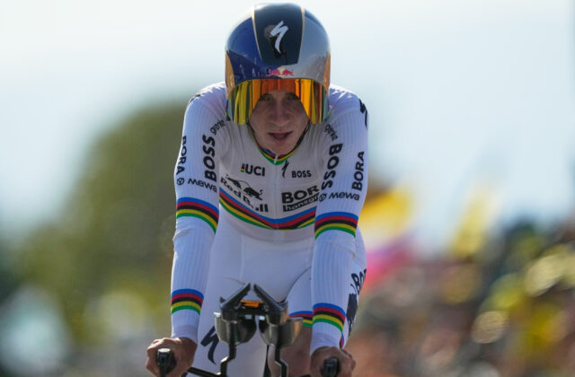 Evenepoel ovládol časovku na Tour de France