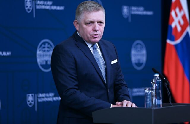 Fico zrušil účasť na samite Karpatskej osmičky na Ukrajine