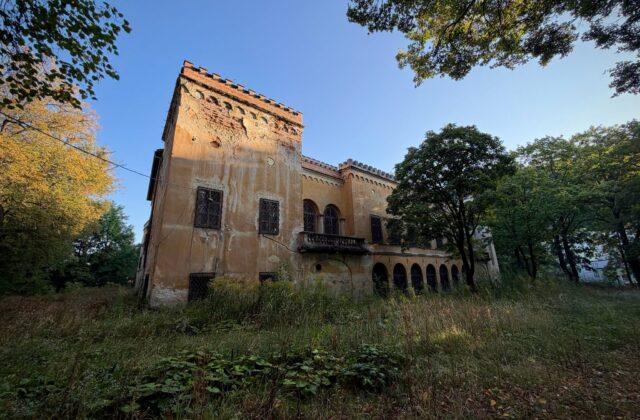 Kaštieľ Radvanských v Banskej Bystrici čaká najväčšia obnova v novodobej histórii za 16 miliónov eur – FOTO