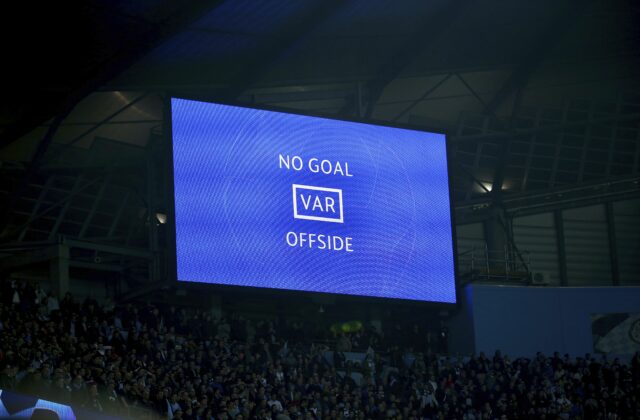Maresca bráni rozhodcov VAR po chybe v prospech Manchestru City