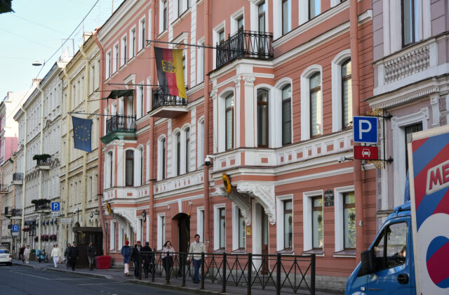 Rusko nariadilo zatvorenie nemeckého konzulátu v Petrohrade
