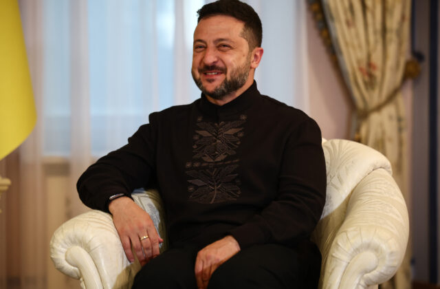 „Chcete nového prezidenta? Dajte nám 60 dní prímeria.“ Zelenskyj odpovedal Trumpovi aj Putinovi