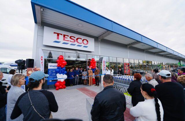 Nitry Tesco je opäť bližšie k zákazníkom Nitry a okolia: Nový supermarket v ...