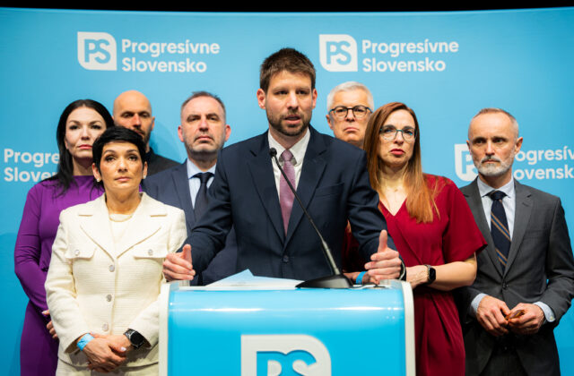 Progresívne Slovensko pozýva opozičné strany na spoločné zhromaždenie 17. novembra na Námestí SNP