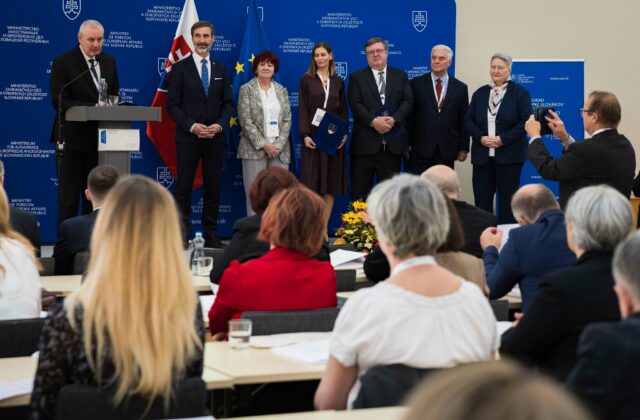 Blanár vyzdvihol význam Slovákov žijúcich v zahraničí