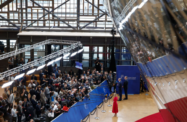 V4 tlačí na odklad emisných povoleniek do roku 2030, v Bruseli však naráža na odpor