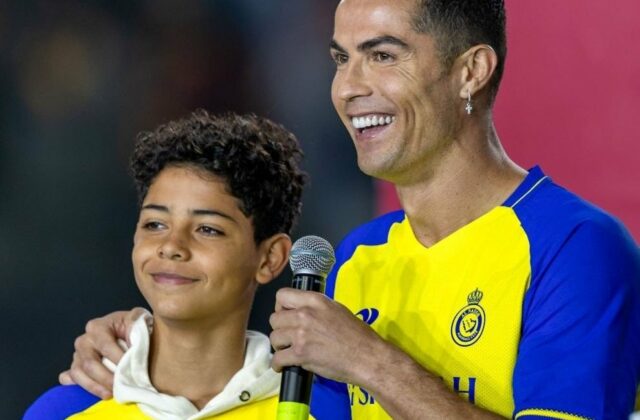 Cristiano Ronaldo zažiaril 67. hetrikom v kariére. Už len 15 gólov mu chýba k tisícke