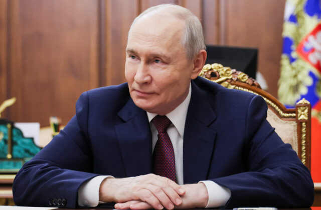 Putin: Rusko nie je ochotné rokovať o prímerí