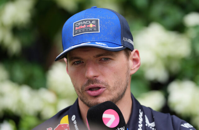 Z tridsiatich šprintov v histórii Verstappen vyhral štrnásťkrát. Najnovšie aj v mokrom Singapure