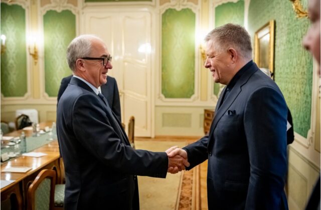 Fico a Pellegrini privítali predsedu CERN-u