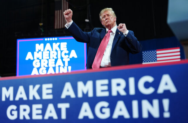 Trump si myslí